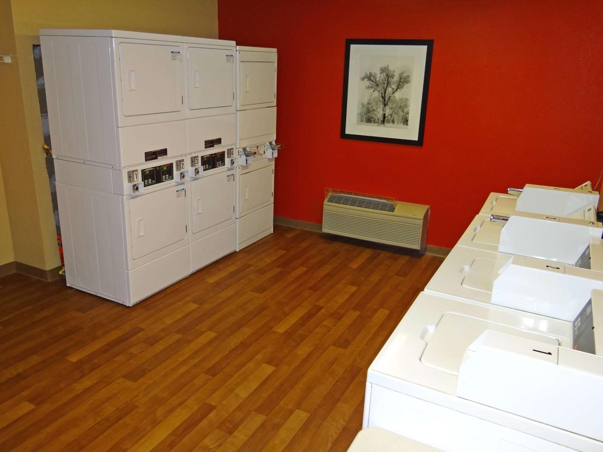 Extended Stay America Suites - Raleigh - Midtown Ngoại thất bức ảnh