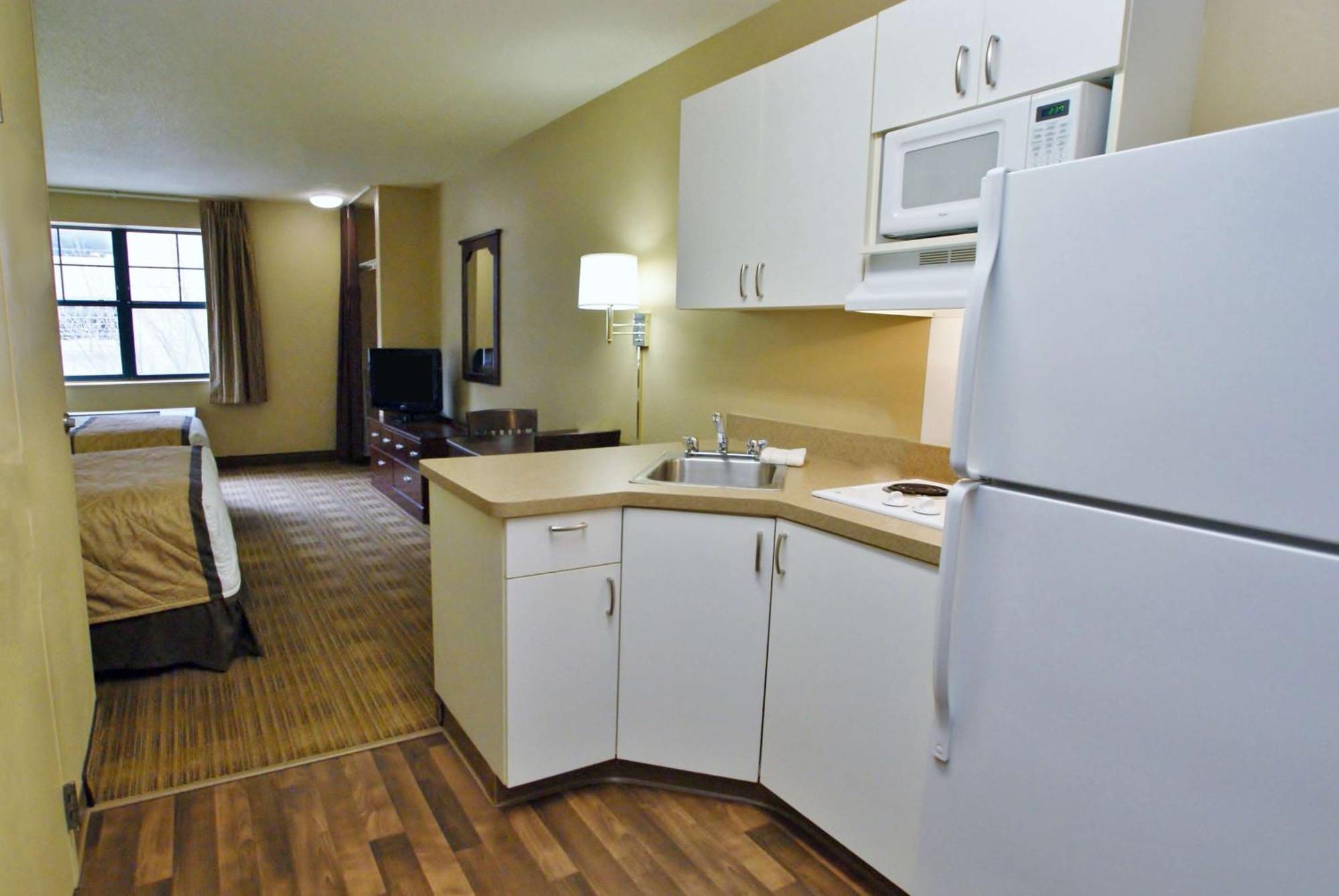 Extended Stay America Suites - Raleigh - Midtown Ngoại thất bức ảnh