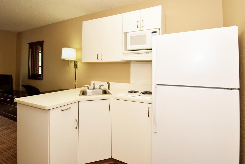 Extended Stay America Suites - Raleigh - Midtown Ngoại thất bức ảnh